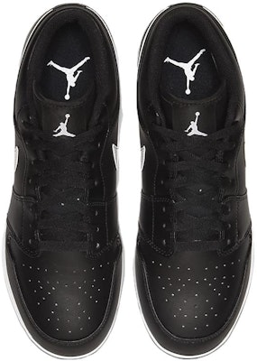 エア ジョーダン 1 レトロ MCS ロー "ブラック/ホワイト" CJ8524-001 Shop エア ジョーダン 1 レトロ MCS ロー "ブラック/ホワイト" CJ8524-001