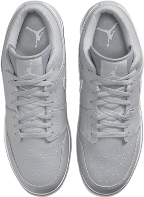 Air Jordan 1 經典復刻低筒 '狼灰色' CJ8524-003 Shop Air Jordan 1 經典復刻低筒 '狼灰色' CJ8524-003