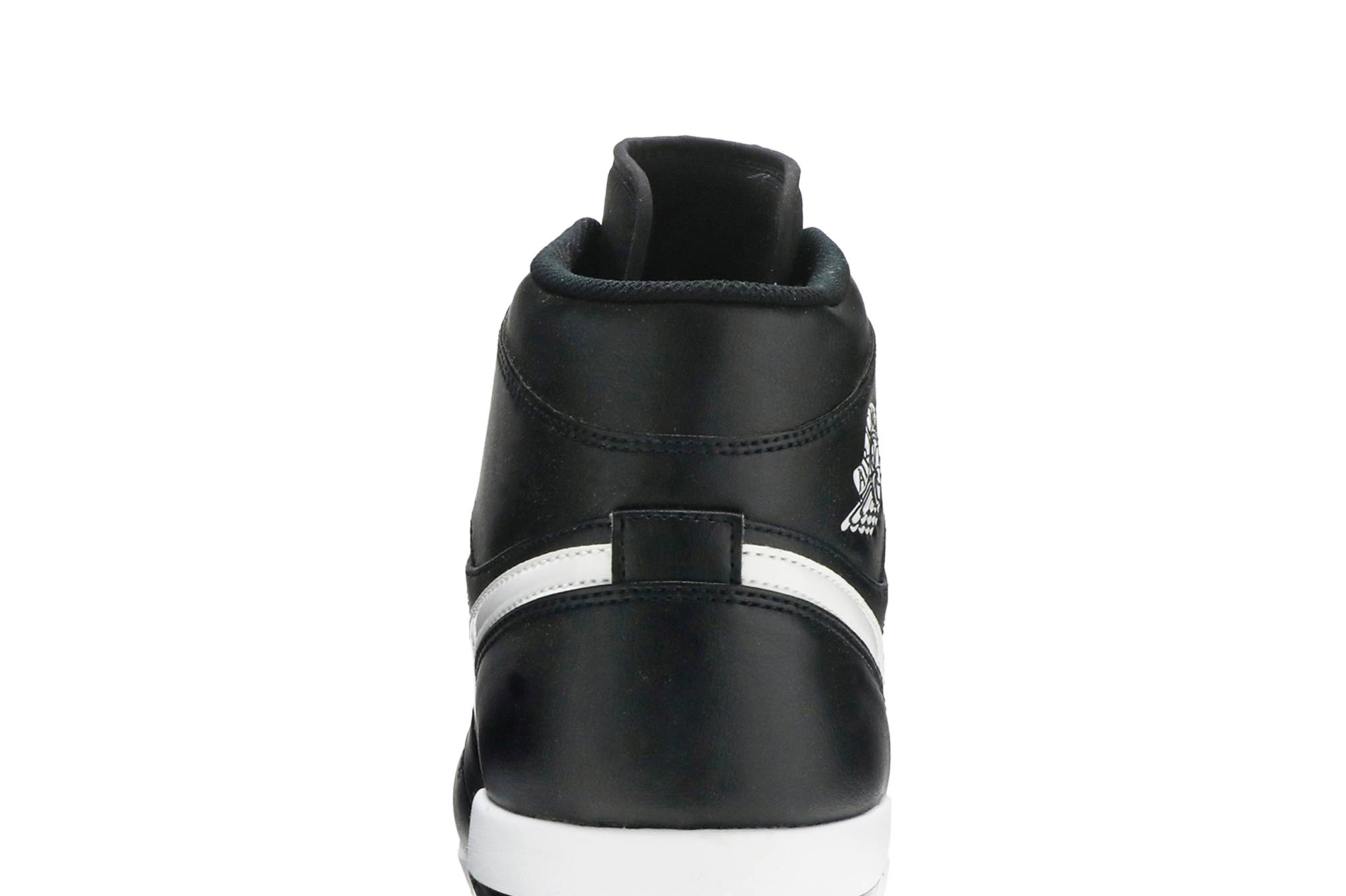 Sizing Air Jordan 1 Retro Metal ''Nero Bianco'' AV5355-001