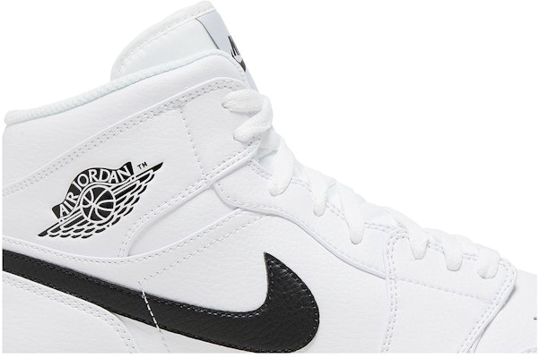 Air Jordan 1 Retro Metal 'White Black' AV5355-101 Order Air Jordan 1 Retro Metal 'White Black' AV5355-101