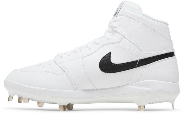 Air Jordan 1 Retro Metal 'White Black' AV5355-101 Lookbook Air Jordan 1 Retro Metal 'White Black' AV5355-101