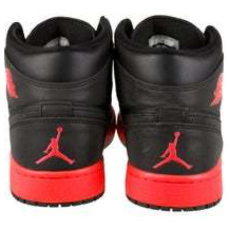 Shop 에어 조던 1 레트로 미드 '블랙 인프라레드' 554724-043