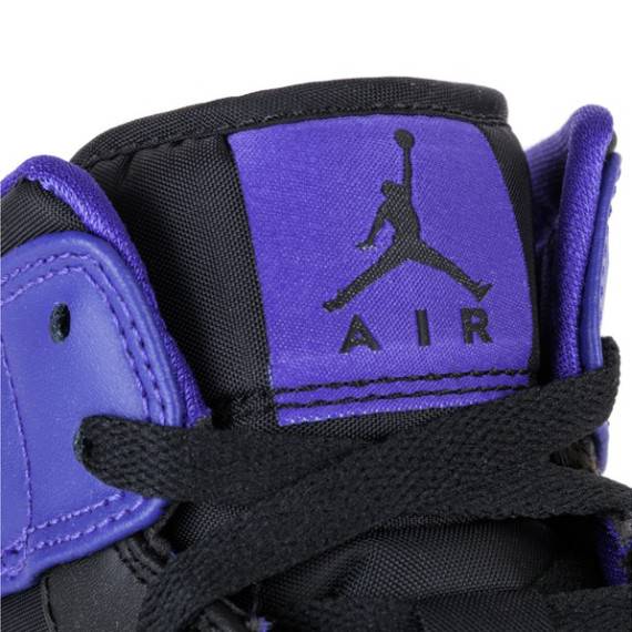 Purchase Air Jordan 1 Retro Mid 'Dark Concord' Pria Wanita Sneakers 554724-019