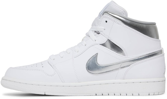 Air Jordan 1 Retro Mid 'Pure Money' Putih Emas 554724-105 Lookbook Air Jordan 1 Retro Mid 'Pure Money' Putih Emas 554724-105