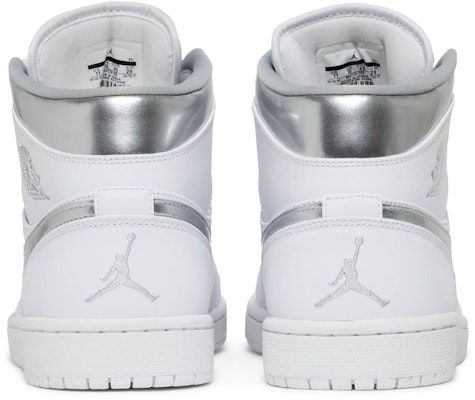 Air Jordan 1 Retro Mid 'Pure Money' Putih Emas 554724-105 Details for Air Jordan 1 Retro Mid 'Pure Money' Putih Emas 554724-105