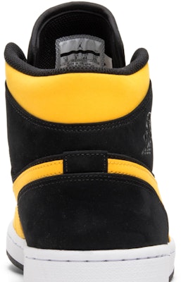 Air Jordan 1 Retro Mid 'Reverse New Love' 554724-071 Sizing Air Jordan 1 Retro Mid 'Reverse New Love' 554724-071