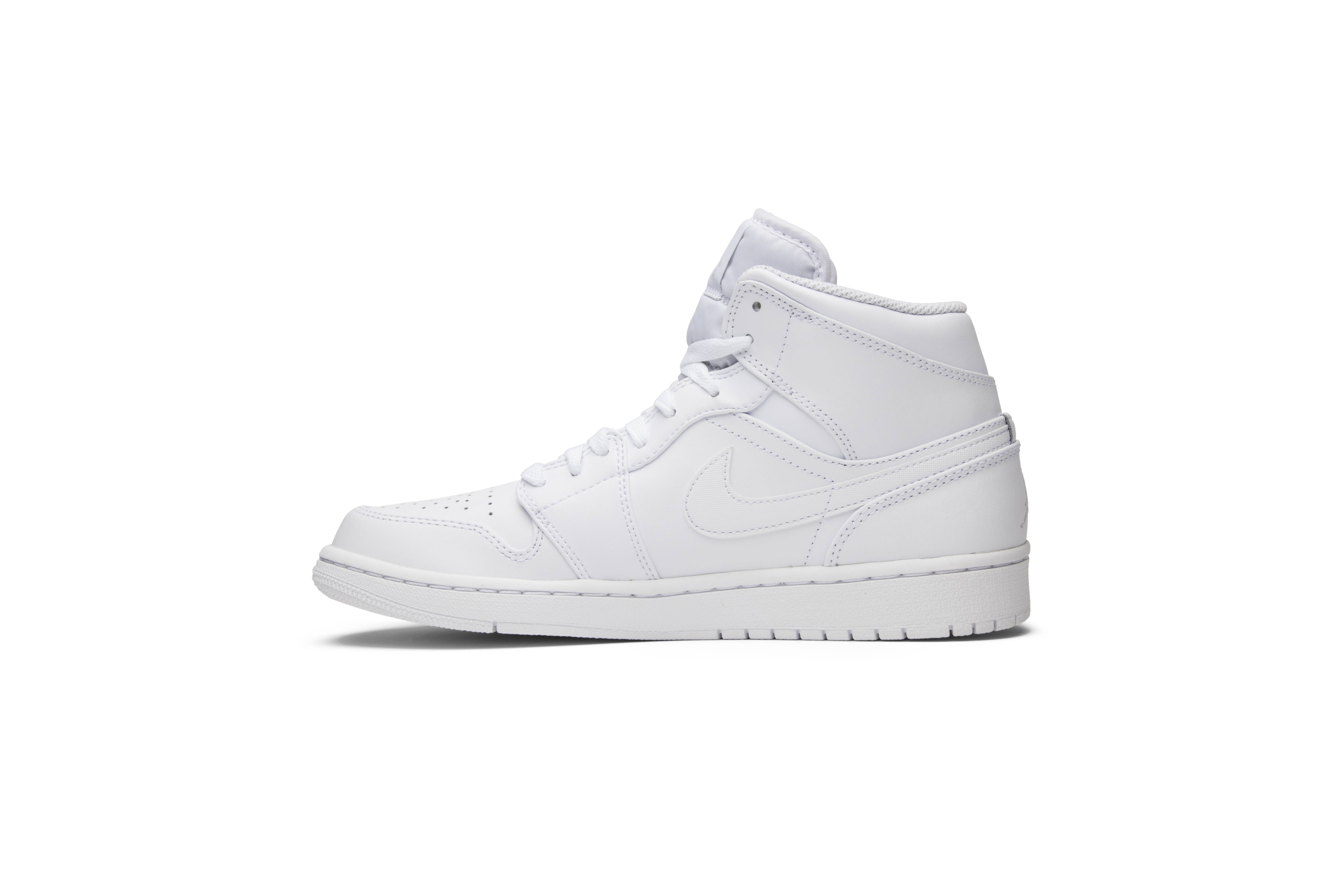 Lookbook Air Jordan 1 Retro Mid 'Triple White' 2017 554724-104