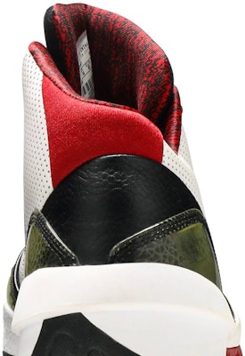 Air Jordan 2010 'Hitam Varsiti Merah' 387358-061 Sizing Air Jordan 2010 'Hitam Varsiti Merah' 387358-061