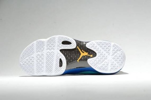 Air Jordan 2012 Deluxe 'Year of the Dragon' 484654-401 Details for Air Jordan 2012 Deluxe 'Year of the Dragon' 484654-401