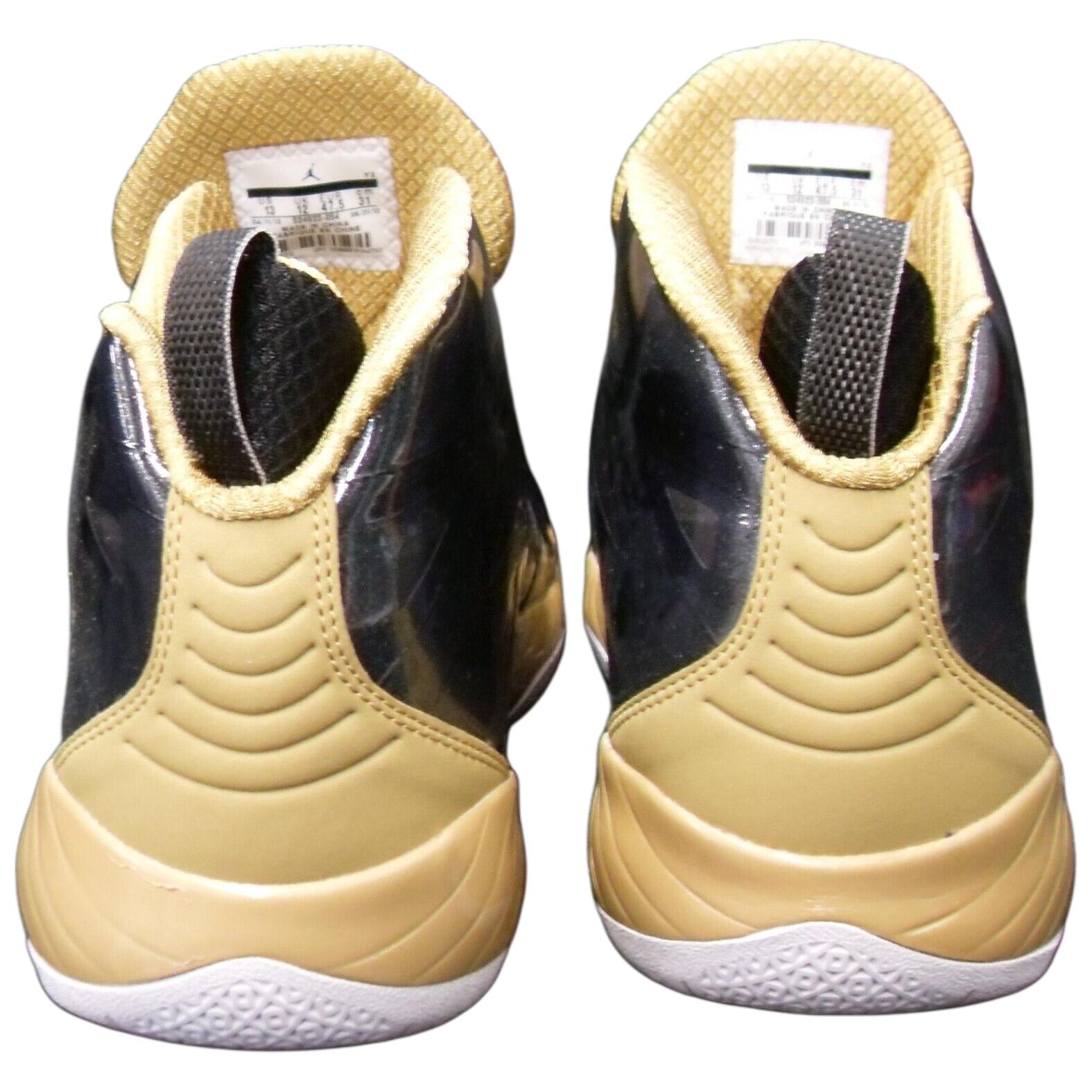Purchase Air Jordan 2012 Lite ''Zwart Metallic Goud'' 524922-054