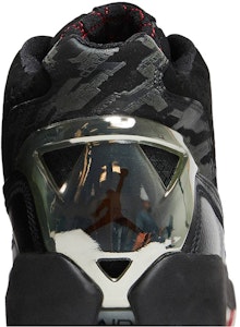 Air Jordan 22 OG 5/8 'Hitam Varsiti Merah' 316381-061 Sizing Air Jordan 22 OG 5/8 'Hitam Varsiti Merah' 316381-061