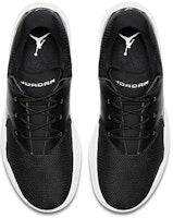 에어 조던 23 로우 '블랙 화이트' 905288-010 Shop 에어 조던 23 로우 '블랙 화이트' 905288-010