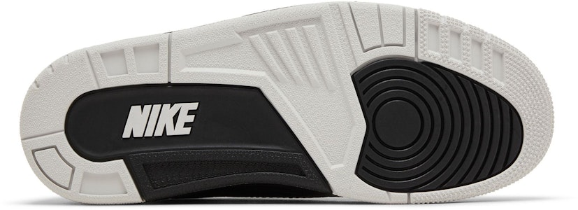 에어 조던 2/3 "블랙 메탈릭 실버" FD0383-001 Shop 에어 조던 2/3 "블랙 메탈릭 실버" FD0383-001