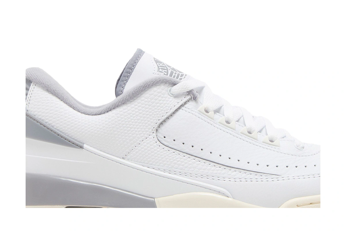 Air Jordan 2/3 'White Cement'