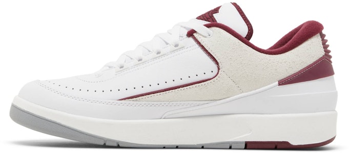 Air Jordan 2 Low 'Cherrywood' Pria Wanita Sneakers DV9956-103 Lookbook Air Jordan 2 Low 'Cherrywood' Pria Wanita Sneakers DV9956-103