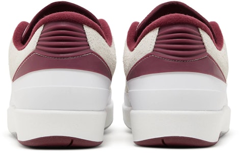 Air Jordan 2 Low 'Cherrywood' Pria Wanita Sneakers DV9956-103 Details for Air Jordan 2 Low 'Cherrywood' Pria Wanita Sneakers DV9956-103