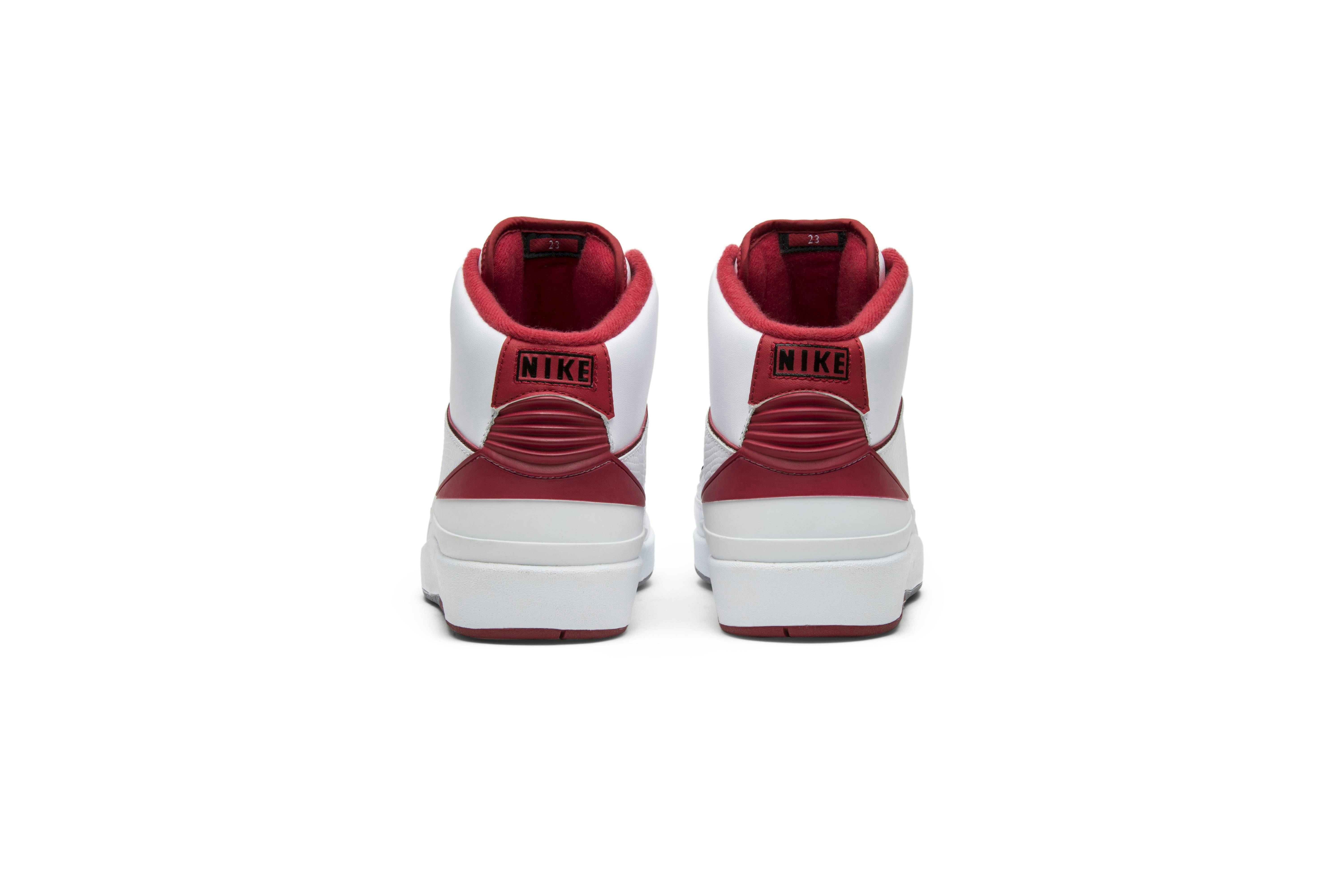 Air Jordan 2 Retro ‘Chicago Home’ 385475-102