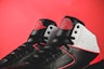 Order Air Jordan 2 Retro 'Infrared 23' 385475-023 (Warna Merah Inframerah)