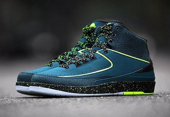 Air Jordan 2 Retro 'Nightshade' 385475-303 Details for Air Jordan 2 Retro 'Nightshade' 385475-303