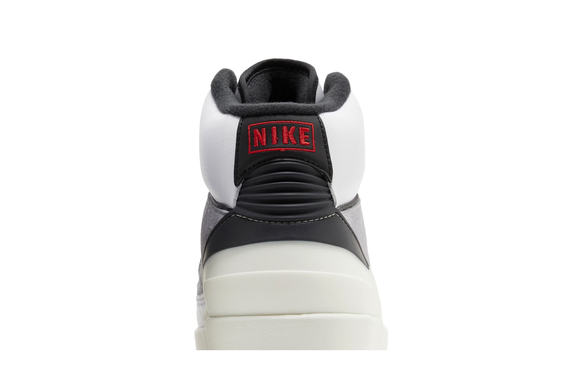 Sizing Air Jordan 2 復刻版 'Python' DR8884-102