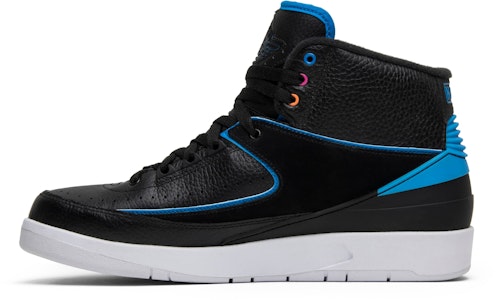 Air Jordan 2 Retro 'Radio Raheem' 834274-014 (Bahasa Malaysia) Lookbook Air Jordan 2 Retro 'Radio Raheem' 834274-014 (Bahasa Malaysia)