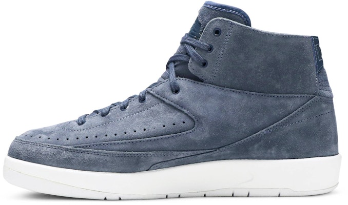 Air Jordan 2 Retro Deconstructed 'Thunder Blue' 897521-402 Lookbook Air Jordan 2 Retro Deconstructed 'Thunder Blue' 897521-402