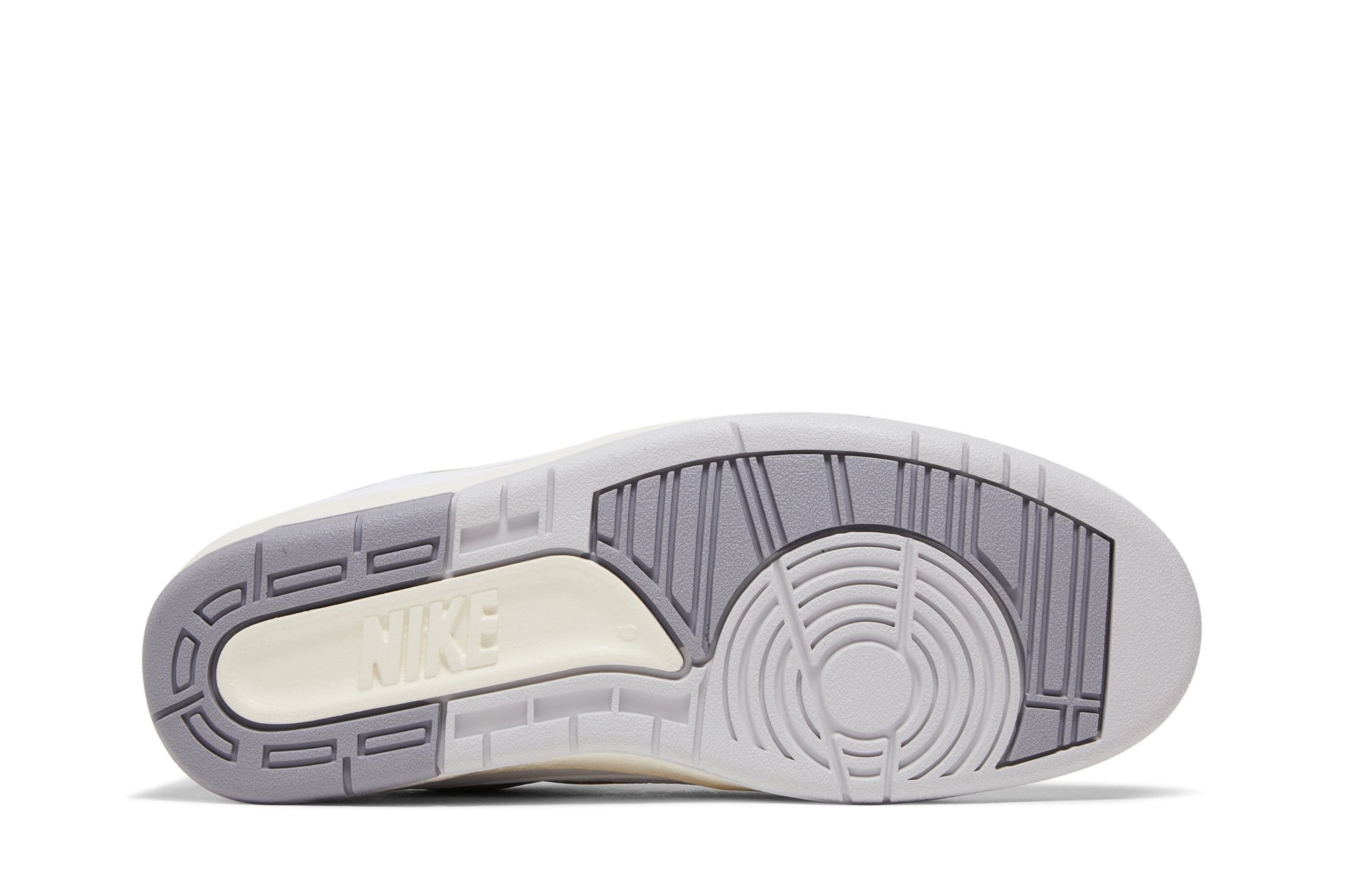 Shop Air Jordan 2 復古低筒『蟒蛇』DV9956-100