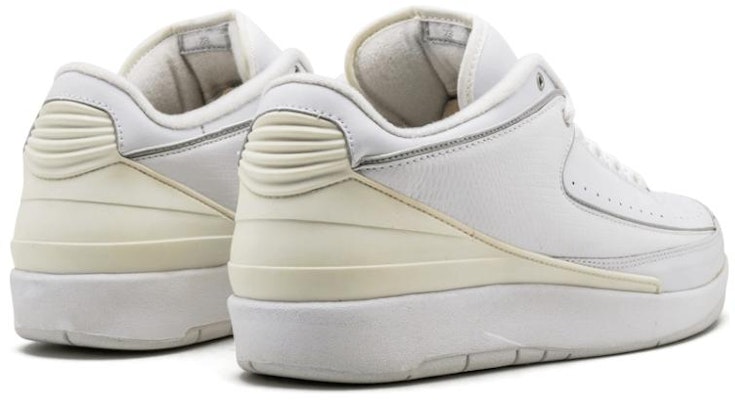 Air Jordan 2 Retro Low 'White Varsity Maize' 309837-102 Shop Air Jordan 2 Retro Low 'White Varsity Maize' 309837-102