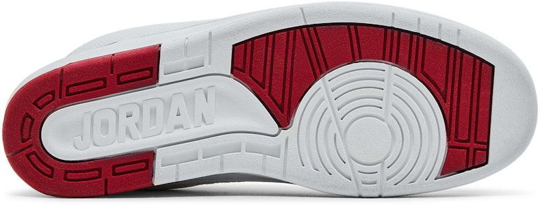 에어 조던 2 레트로 로우 '화이트 바시티 레드' 309837-101 Shop 에어 조던 2 레트로 로우 '화이트 바시티 레드' 309837-101