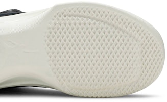 Air Jordan 31 'Cyber Monday' Sepatu Sneakers Pria Hitam Putih 854270-001 Purchase Air Jordan 31 'Cyber Monday' Sepatu Sneakers Pria Hitam Putih 854270-001