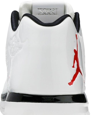 Air Jordan 31 Low 'Bulls' 897564-101 Sizing Air Jordan 31 Low 'Bulls' 897564-101