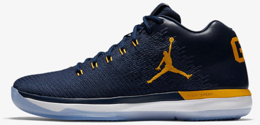 Air Jordan 31 Low 'Michigan' 897564-425 Lookbook Air Jordan 31 Low 'Michigan' 897564-425