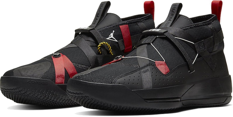 Air Jordan 32.9 'Bred' CN5747-001 (空中喬丹 32.9 '黑紅' CN5747-001) Lookbook Air Jordan 32.9 'Bred' CN5747-001 (空中喬丹 32.9 '黑紅' CN5747-001)