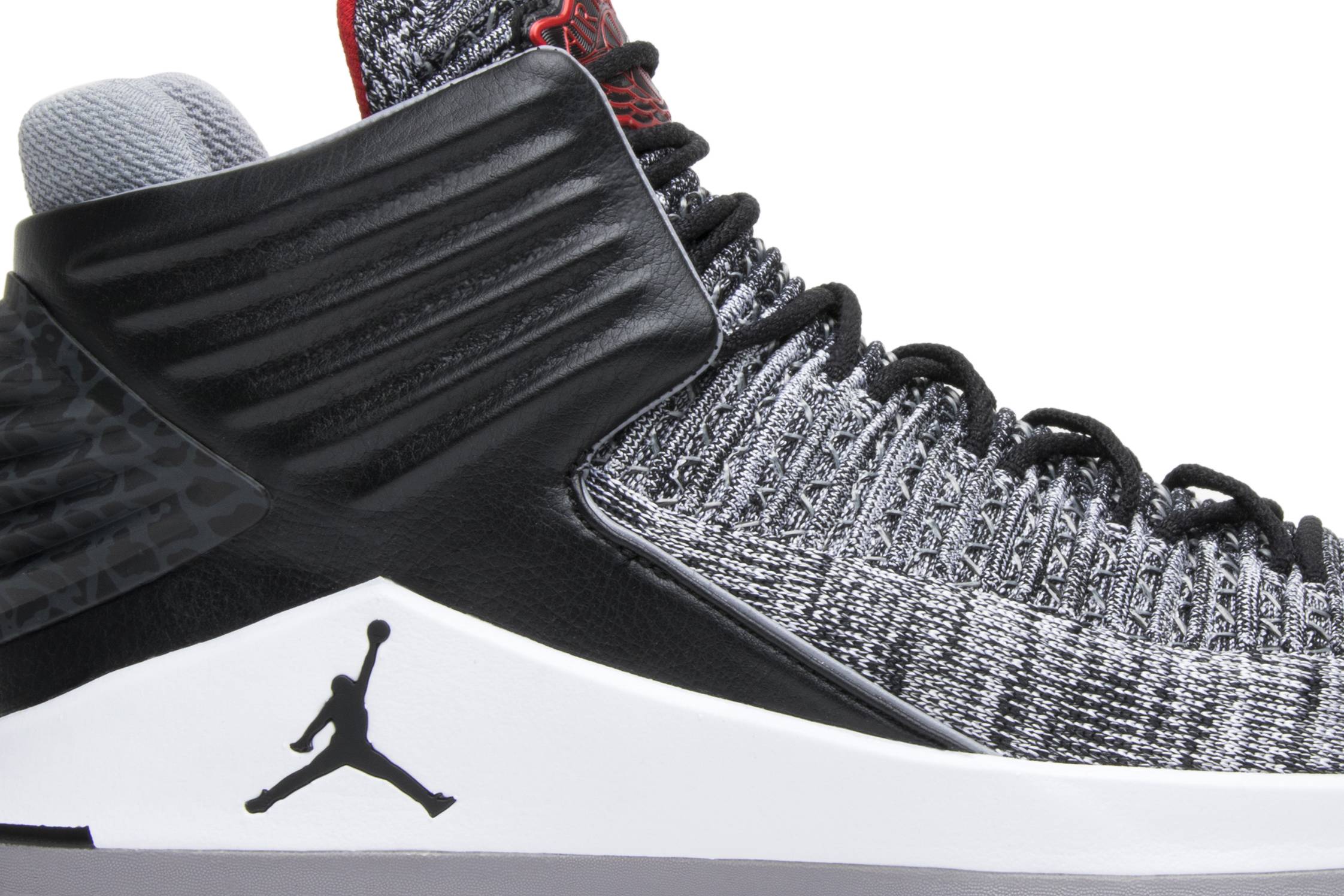 Air jordan 32 all black on sale