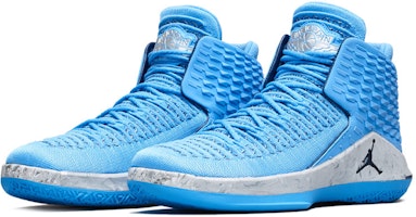 에어 조던 32 "UNC" (에어 조던 32 유엔씨) AA1253-401 Lookbook 에어 조던 32 "UNC" (에어 조던 32 유엔씨) AA1253-401