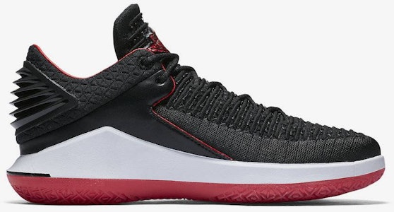 Air Jordan 32 Low 'Banned' Sepatu Basket AA1256-001 Shop Air Jordan 32 Low 'Banned' Sepatu Basket AA1256-001