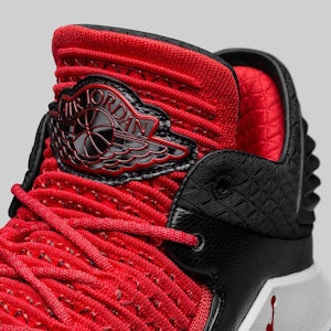 Air Jordan 32 Low 'Menang Seperti 96' AA1256-603 Sizing Air Jordan 32 Low 'Menang Seperti 96' AA1256-603