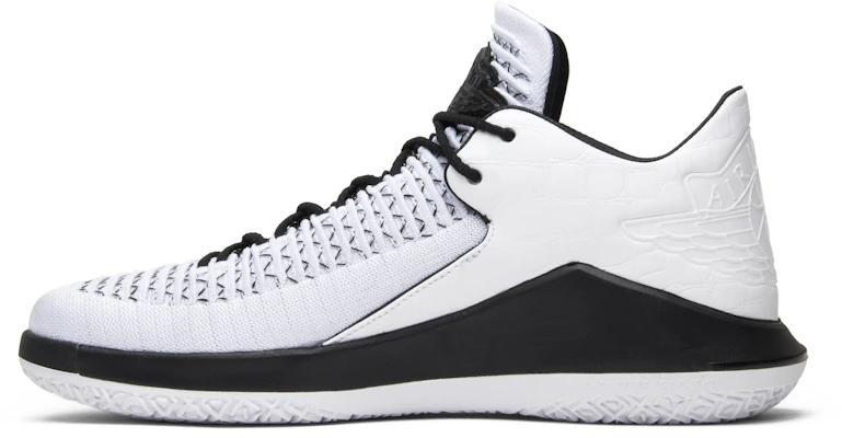 Air Jordan 32 Low 'Wing It' AA1256-102 Lookbook Air Jordan 32 Low 'Wing It' AA1256-102