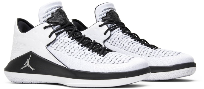 Air Jordan 32 Low 'Wing It' Sepatu Sneakers AA1256-102 Cheap Air Jordan 32 Low 'Wing It' Sepatu Sneakers AA1256-102