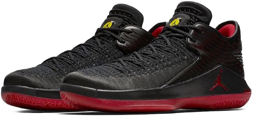 Air Jordan 32 Low PF '最後一擊' AH3347-003 Lookbook Air Jordan 32 Low PF '最後一擊' AH3347-003
