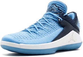 에어 조던 32 로우 PF '82년처럼 승리' AH3347-401 Lookbook 에어 조던 32 로우 PF '82년처럼 승리' AH3347-401