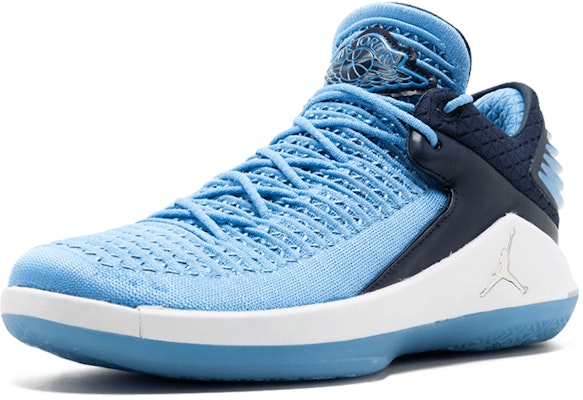 Air Jordan 32 Low PF 'Win Like '82' AH3347-401 Lookbook Air Jordan 32 Low PF 'Win Like '82' AH3347-401