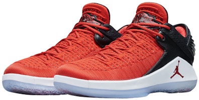 에어 조던 32 로우 PF '96년 승리처럼' AH3347-603 Lookbook 에어 조던 32 로우 PF '96년 승리처럼' AH3347-603