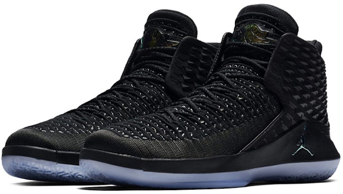 Jordan Air Jordan 32 黑貓 中筒 實戰籃球鞋 男款 黑色 Lookbook Jordan Air Jordan 32 黑貓 中筒 實戰籃球鞋 男款 黑色