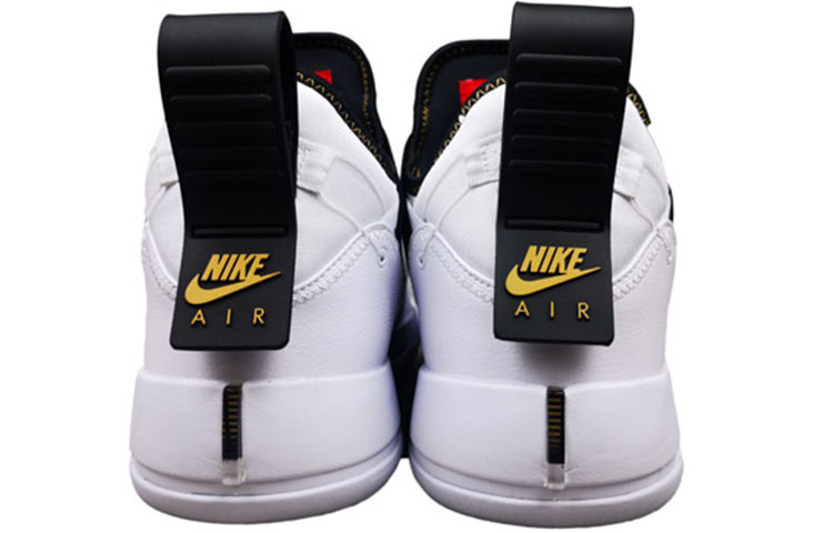 Shop Air Jordan 33 'Hitam Putih' CK4464-100-YC