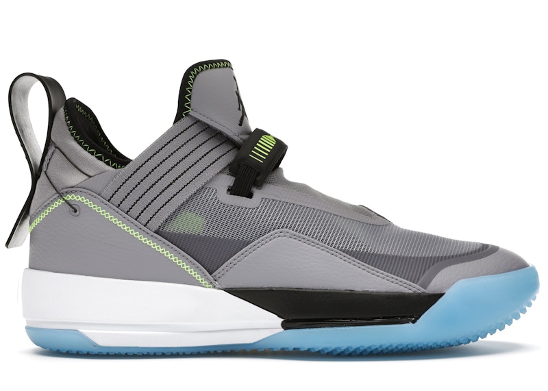 Air Jordan 33 SE 'Cement Grey' CD9560-007