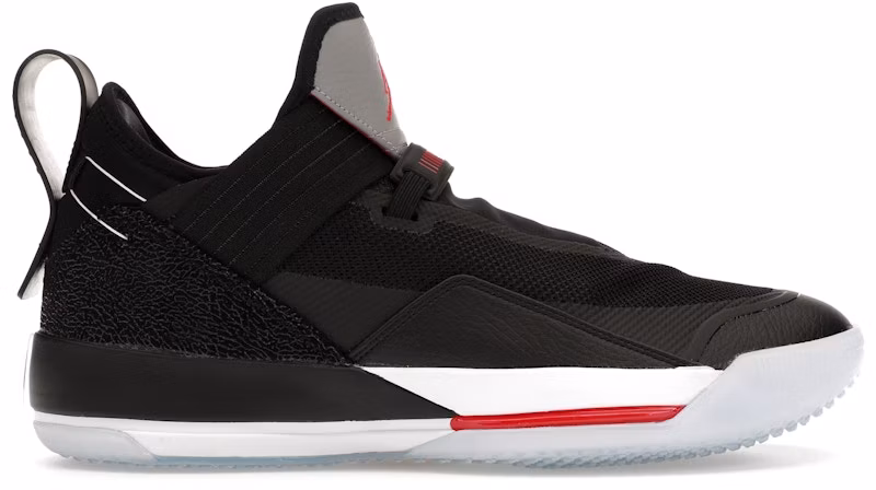 air-jordan-33-se-pf-black-cement