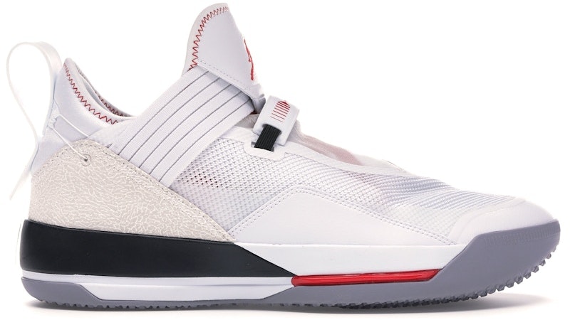 air-jordan-33-se-pf-white-cement