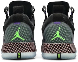 Air Jordan 34 Low 'Hitam Hijau Vapor Coral Terpucat' CZ7750-003 Details for Air Jordan 34 Low 'Hitam Hijau Vapor Coral Terpucat' CZ7750-003