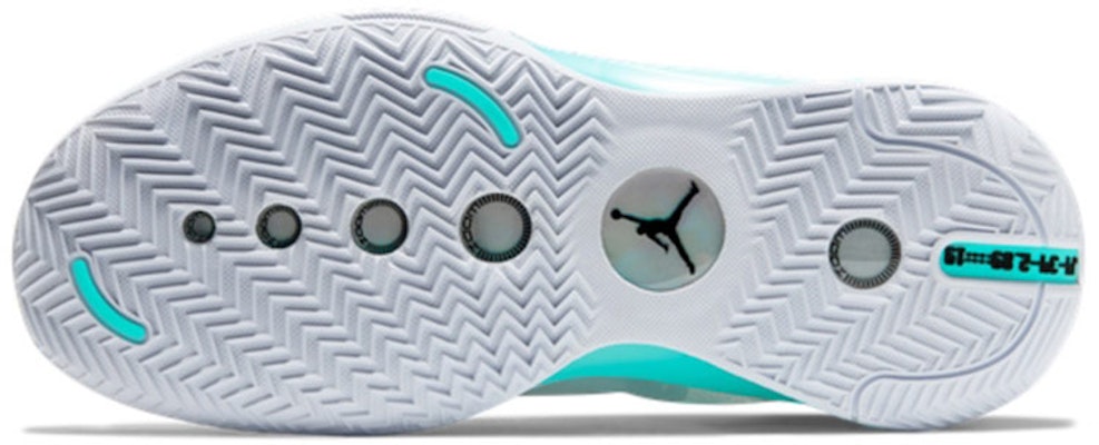 Air Jordan 34 PF 郭艾伦 PE 款式 BQ3381-103 Details for Air Jordan 34 PF 郭艾伦 PE 款式 BQ3381-103
